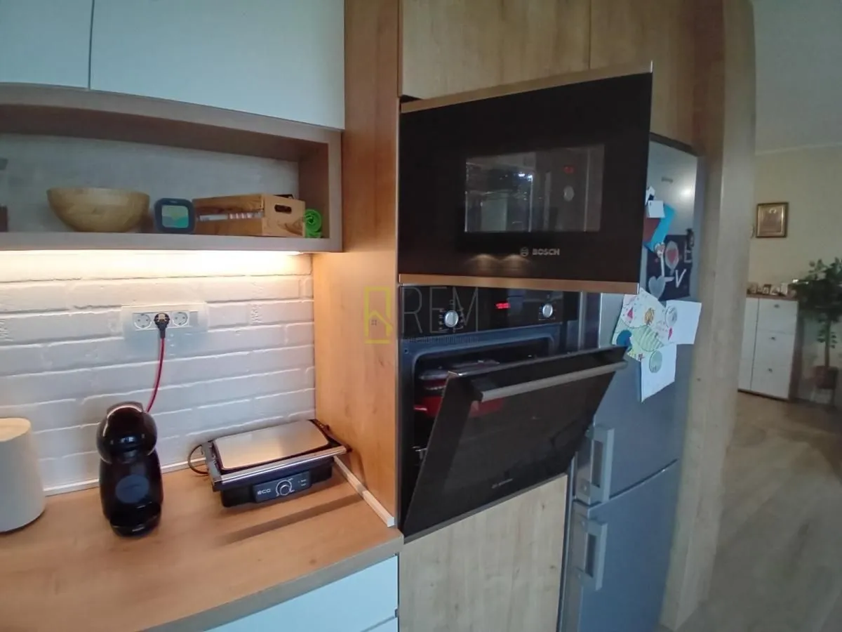 Prodaja, dvosoban stan, 70m², Herceg Novi, Crna Gora