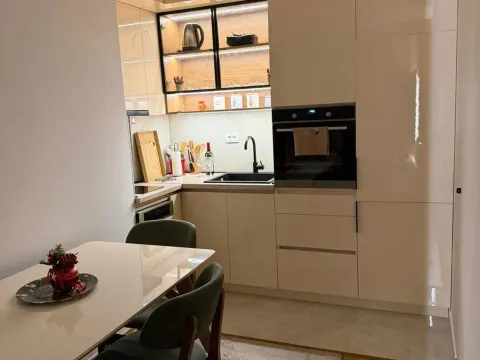 Sale, two bedroom apartment, 49m², Bečići, Budva - image 2