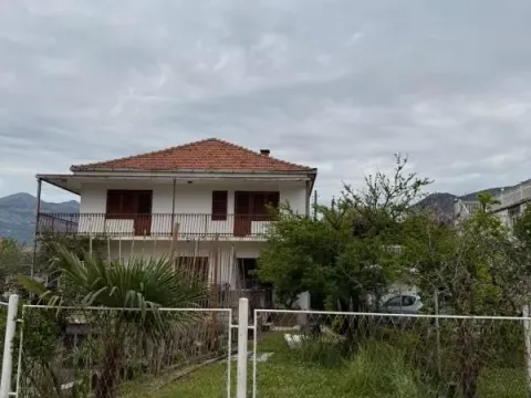 Prodaja, kuća, 240m², Bijelo Polje, Crna Gora - image 3