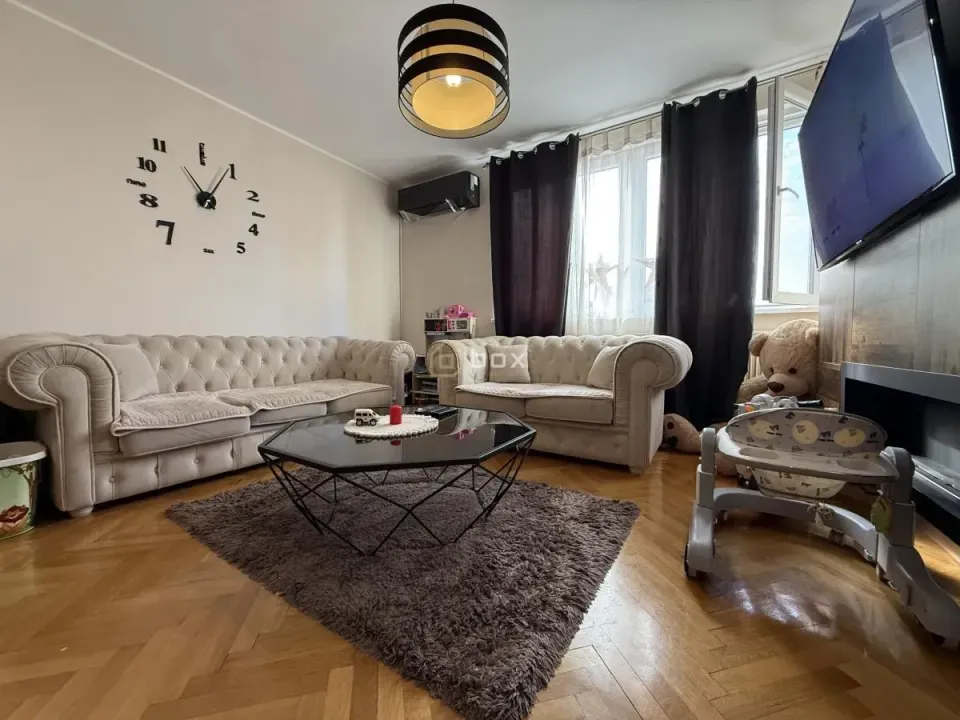Prodaja, trosoban stan, 98m², Medijana, Niš
