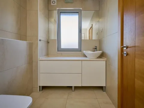 Prodaja, kuća, 200m², Budva, Crna Gora - image 36