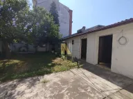 Izdavanje, kuća, 300m², Podbara, Novi Sad Sve Podlokacije - image 10