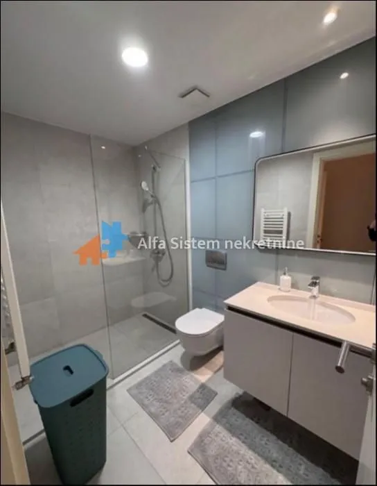 Rent, three bedroom apartment, 75m², Savski Venac, Beograd