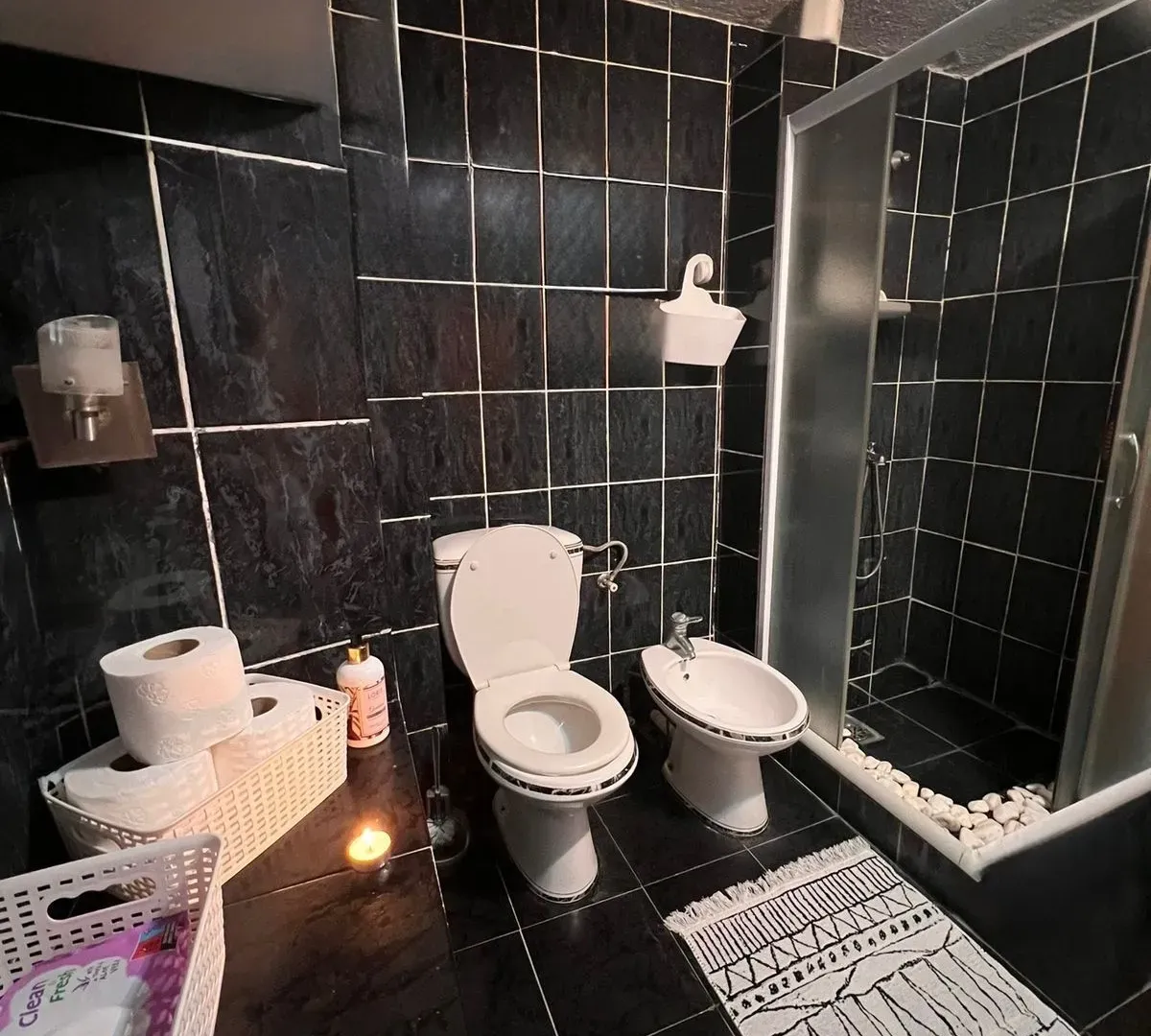 Sale, house, 300m², Reževići, Budva