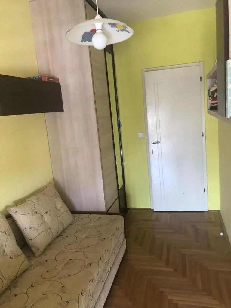 Izdavanje, dvosoban stan, 75m², Preko Morače, Podgorica