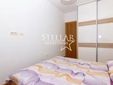Rent, one bedroom apartment, 42m², Blok 6, Podgorica - image 5