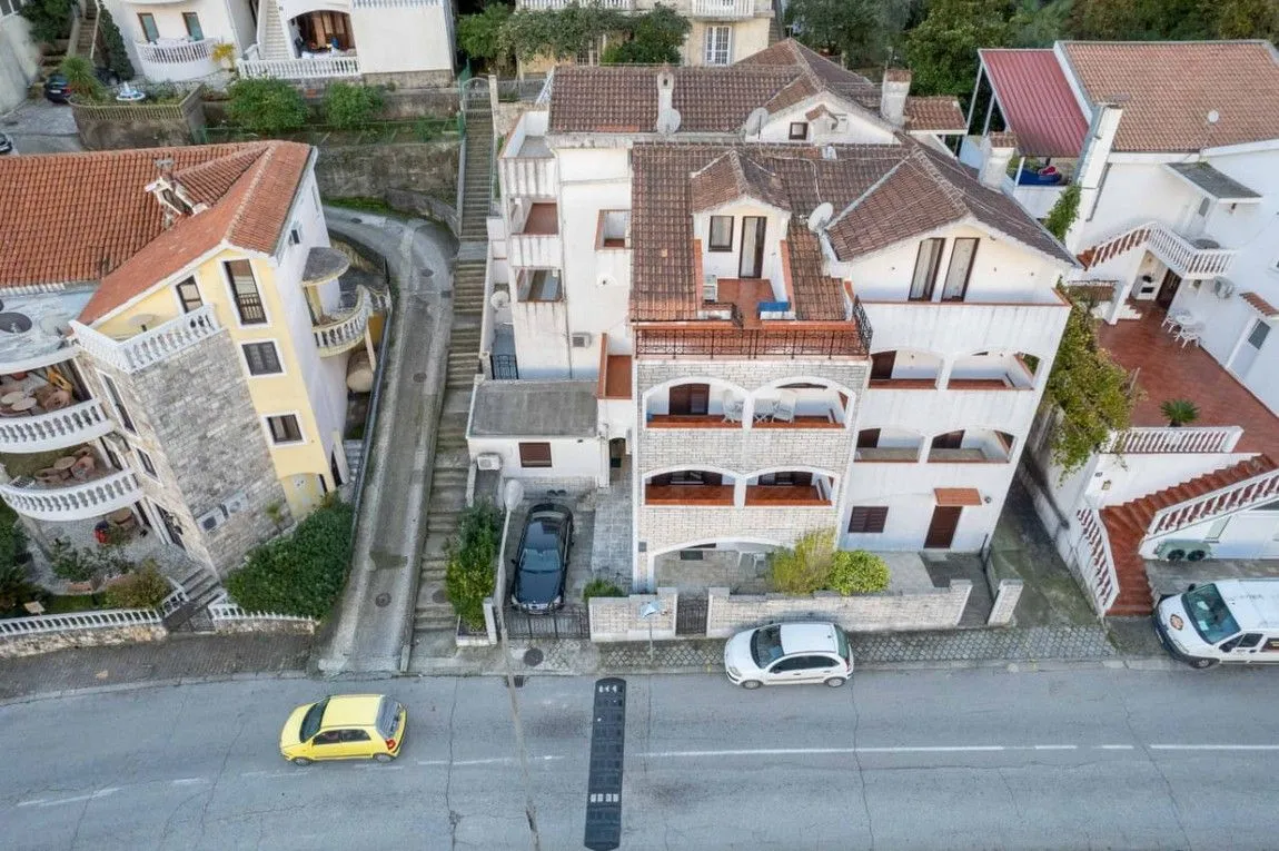 Sale, three bedroom apartment, 102m², Centar, Budva