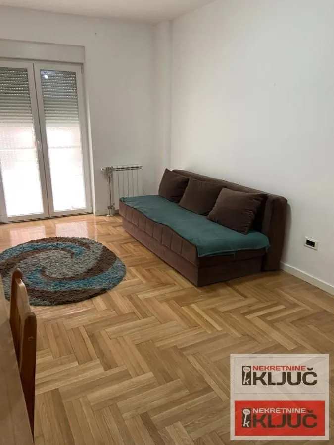 Rent, studio apartment, 27m², Centar, Novi Sad