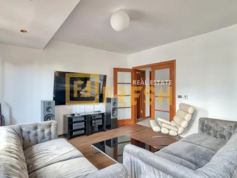 Izdavanje, dvosoban stan, 90m², Centar, Podgorica - image 3