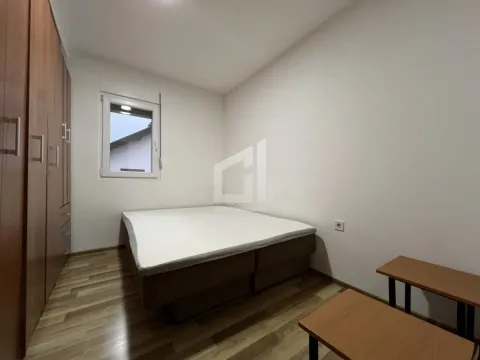 Izdavanje, trosoban stan, 70m², Tološi, Podgorica - image 6