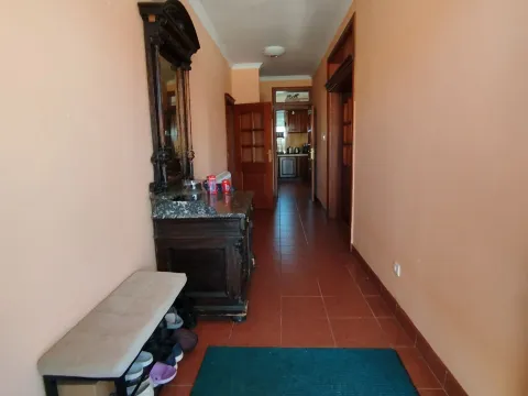 Izdavanje, kuća, 375m², Donja Gorica, Podgorica - image 10