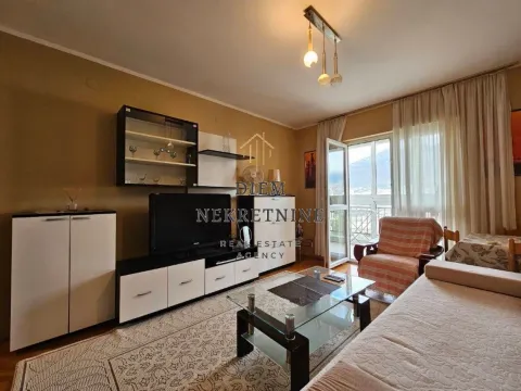 Rent, studio apartment, 35m², Centar, Bar - image 9