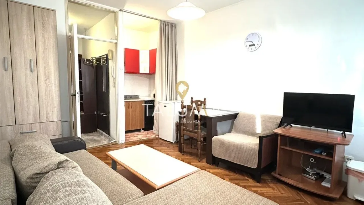 Izdavanje, jednosoban stan, 22m², Preko Morače, Podgorica