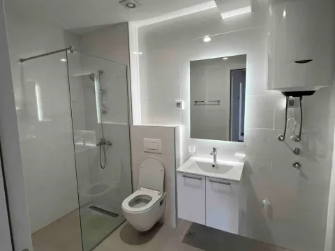 Sale, three bedroom apartment, 104m², Stari Aerodrom, Podgorica - image 9