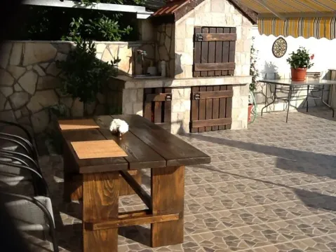 Kuća in Šušanj