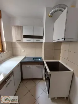 Rent, four bedroom apartment, 95m², Lion, Zvezdara Sve Podlokacije - image 9