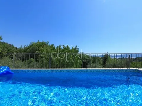 Izdavanje, stan, 72m², Tivat, Crna Gora - image 4