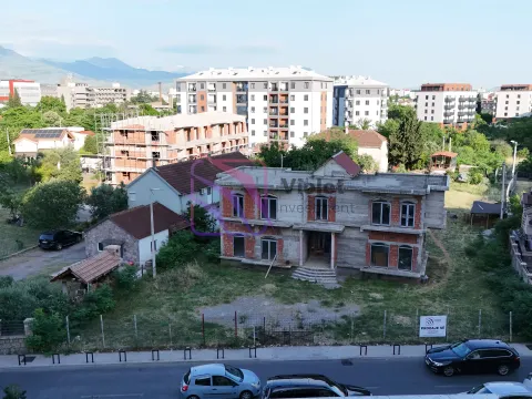 Prodaja, plac, 728m², Central Point, Podgorica - image 7