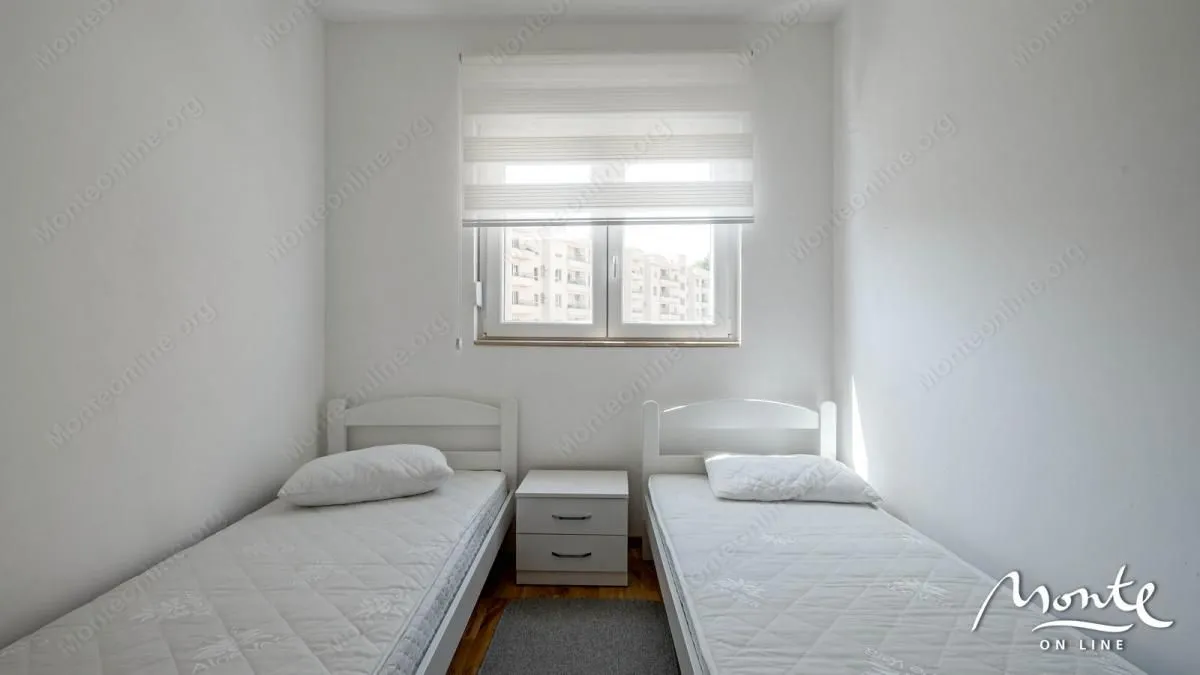 Sale, two bedroom apartment, 59m², Bečići, Budva