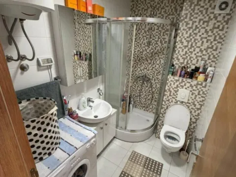 Sale, studio apartment, 38m², City Kvart, Podgorica - image 13