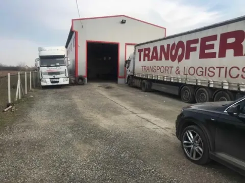 Rent, office space, 250m², Zemun Ugrinovci, Zemun Sve Podlokacije - image 3