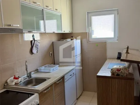 Rent, one bedroom apartment, 40m², Krivi Most, Podgorica - image 19