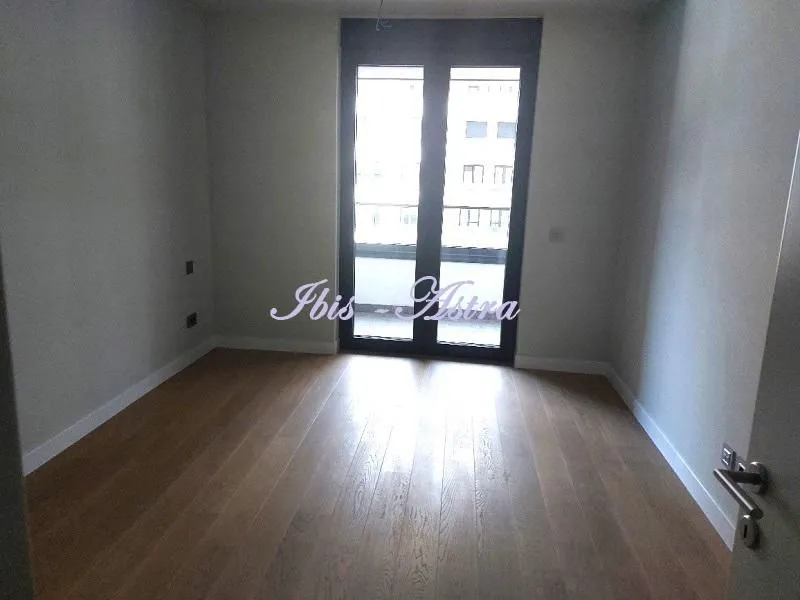 Sale, two bedroom apartment, 59m², Novi Beograd Blok 65, Novi Beograd Sve Podlokacije