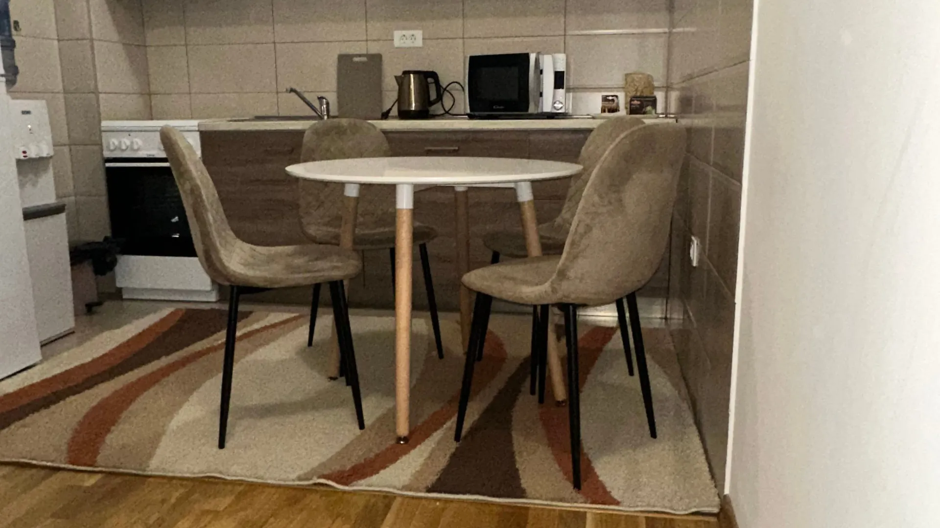 Stan-na-dan, jednosoban stan, 50m², Tuški Put, Podgorica