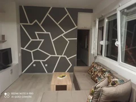 Prodaja, dvosoban stan, 52m², Centar, Nikšić - image 1