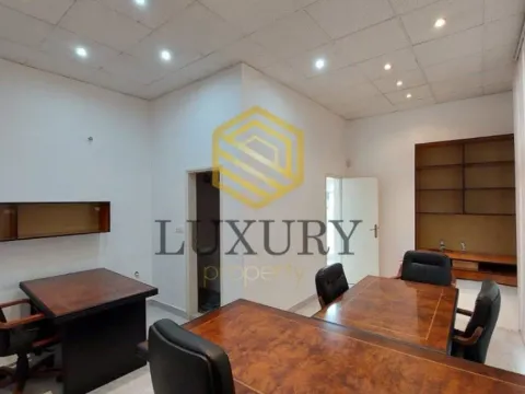 Rent, office space, 120m², City Kvart, Podgorica - image 9