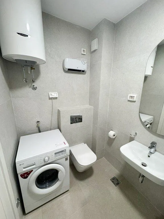 Izdavanje, jednosoban stan, 40m², Zabjelo, Podgorica