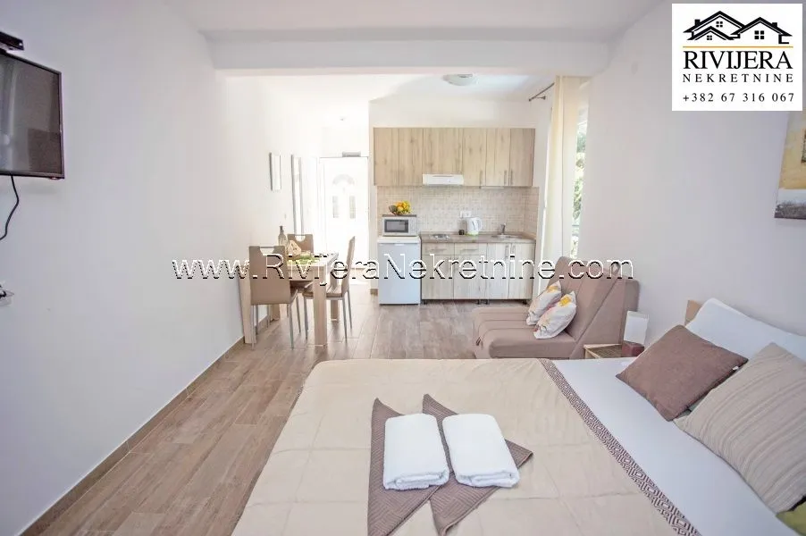 Prodaja, kuća, 272m², Baošići, Herceg Novi