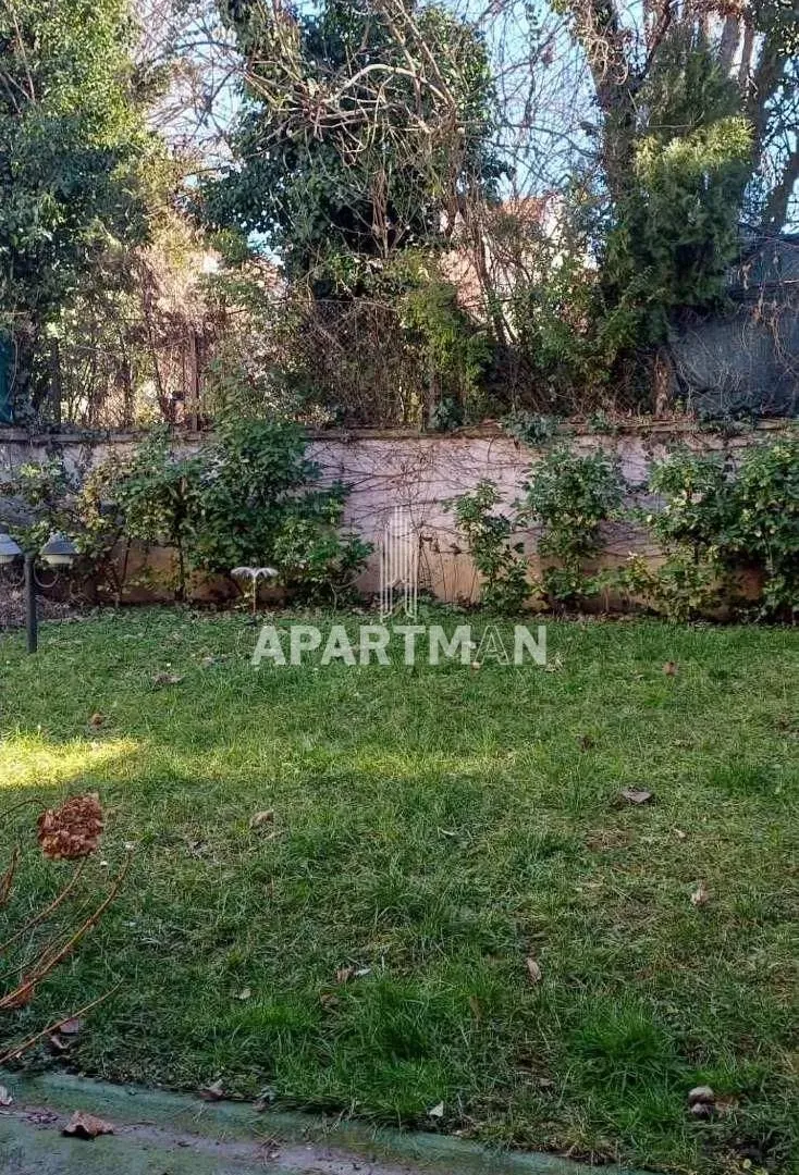 Sale, house, 320m², Profesorska Kolonija, Palilula Sve Podlokacije