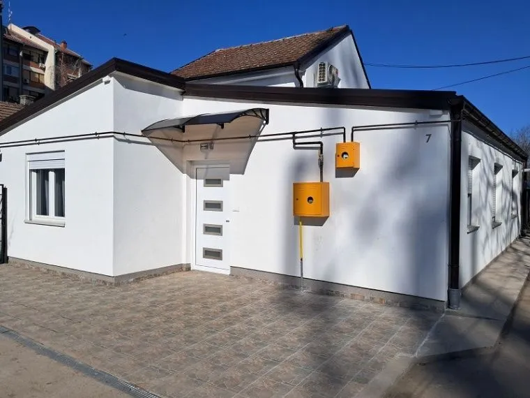 Izdavanje, kuća, 90m², Petrovaradin, Novi Sad