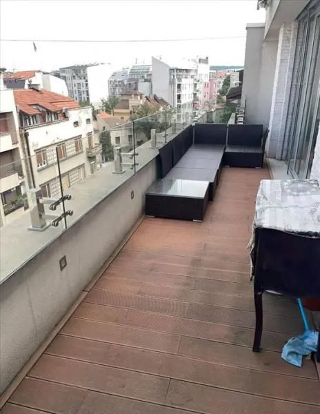 Izdavanje, trosoban stan, 110m², Čubura, Beograd