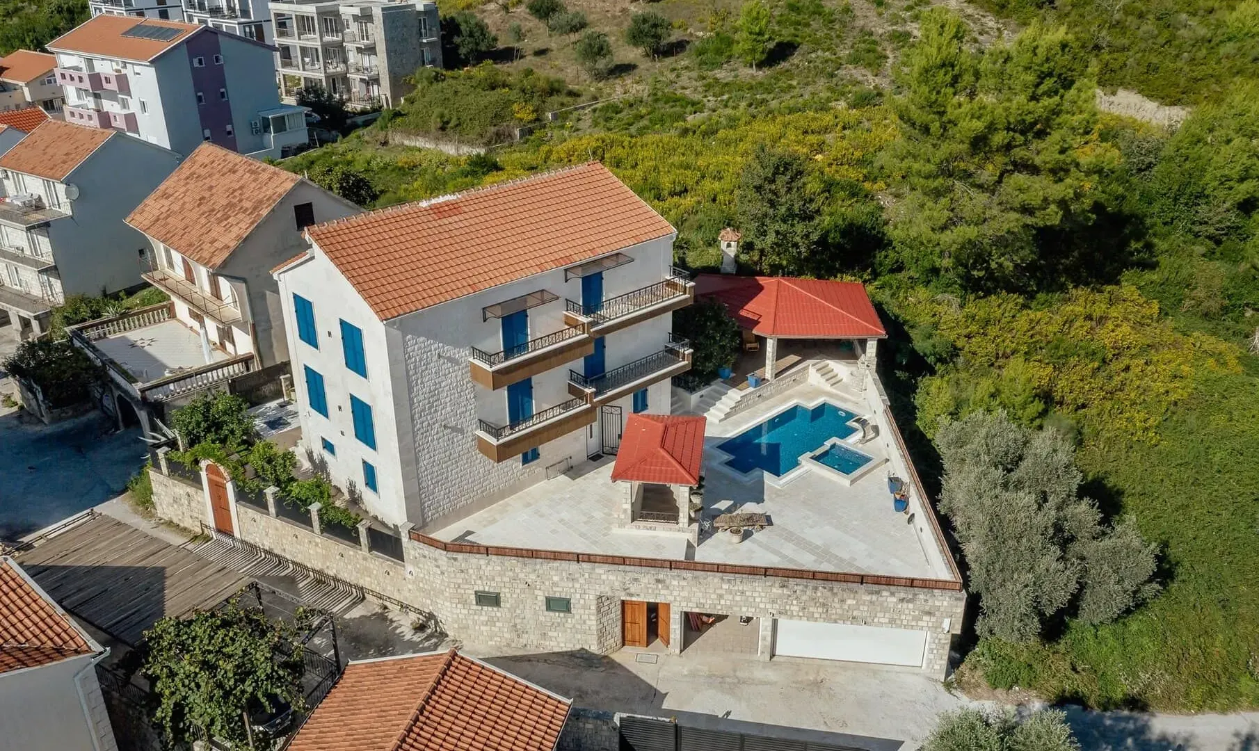 Prodaja, kuća, 240m², Kava, Tivat