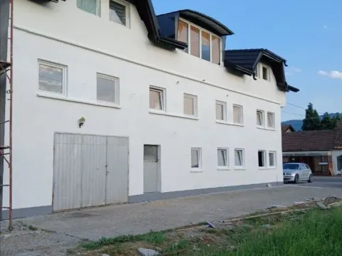 Prodaja, stan, 539m², Lozničko Polje, Loznica - image 3