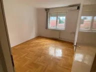 Izdavanje, trosoban stan, 73m², Centar, Niš - image 5