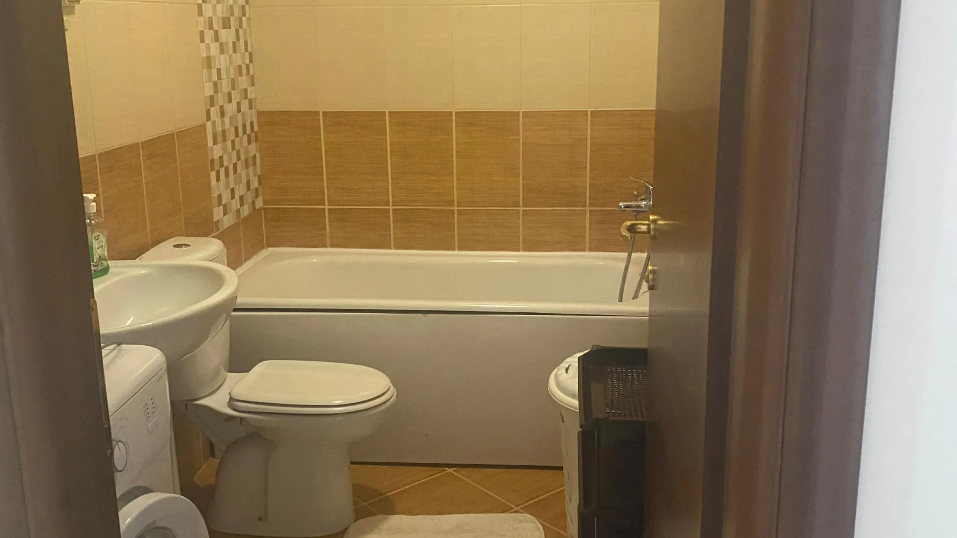 Rent, studio apartment, 35m², City Kvart, Podgorica