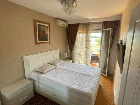 Rent, two bedroom apartment, 75m², Ljubović, Podgorica - image 3