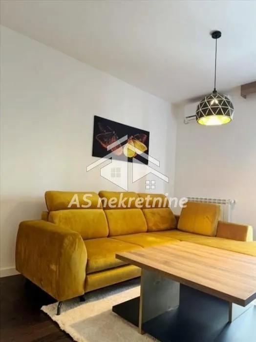 Rent, two bedroom apartment, 55m², Čubura, Beograd