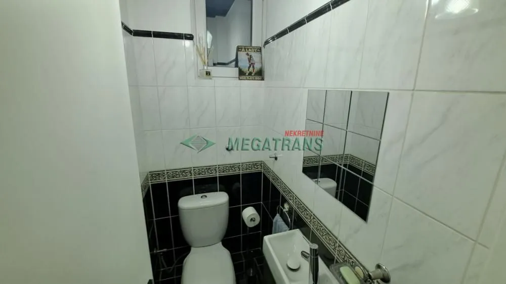 Izdavanje, četvorosoban stan, 112m², Liman 1, Novi Sad Sve Podlokacije