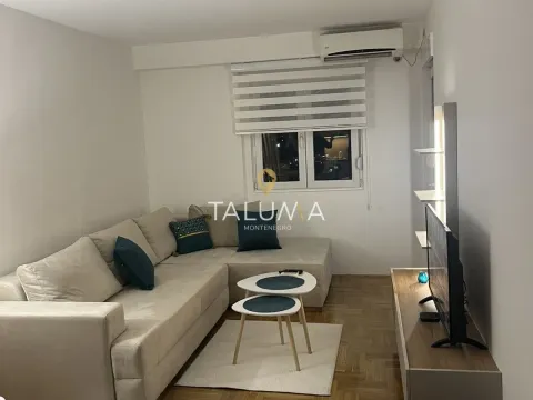 Izdavanje, jednosoban stan, 40m2, City Kvart, Podgorica Izdavanje, jednosoban stan, 40m2, City Kvart, Podgorica