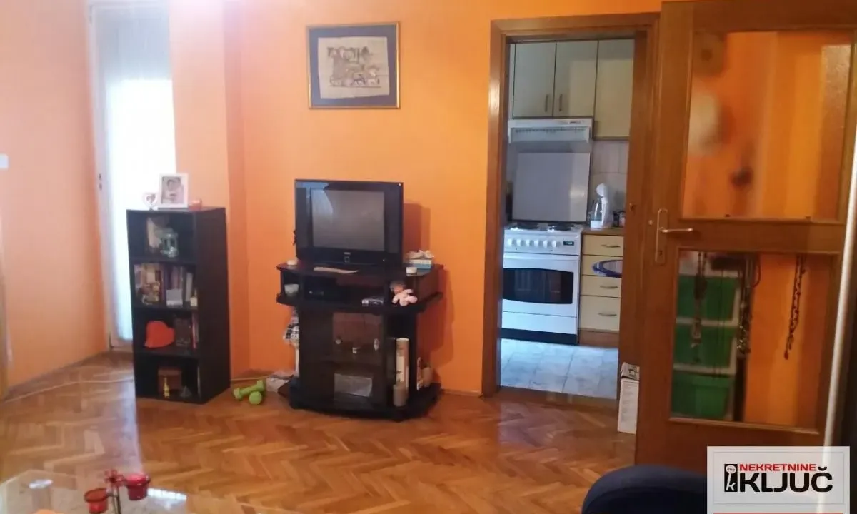 Izdavanje, jednosoban stan, 33m², Liman 4, Novi Sad Sve Podlokacije