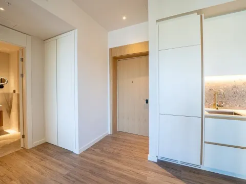 Sale, one bedroom apartment, 63m², Porto Montenegro, Tivat - image 10