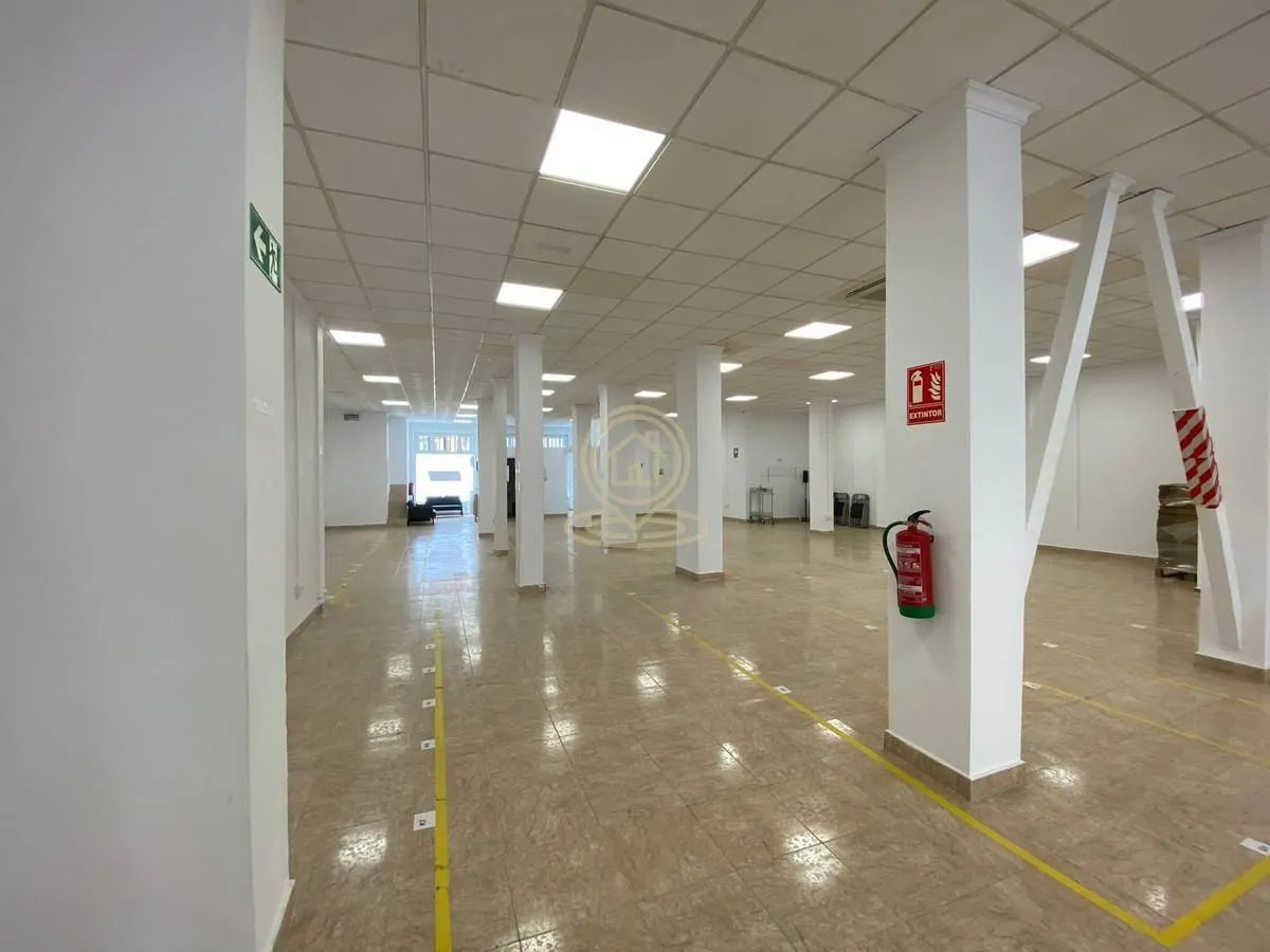 Rent, office space, 130m², Centar, Novi Sad