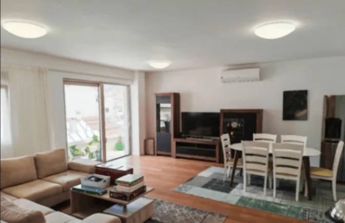 Prodaja, trosoban stan, 110m², Centar, Budva