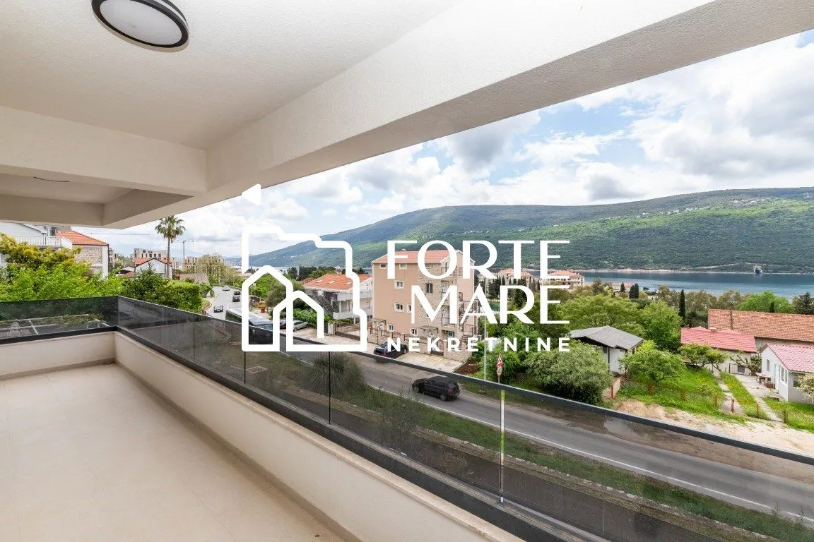 Prodaja, trosoban stan, 100m², Kumbor, Herceg Novi