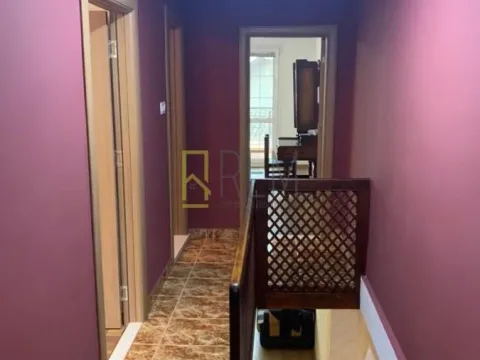 Prodaja, kuća, 100m², Stara Varoš, Podgorica - image 16