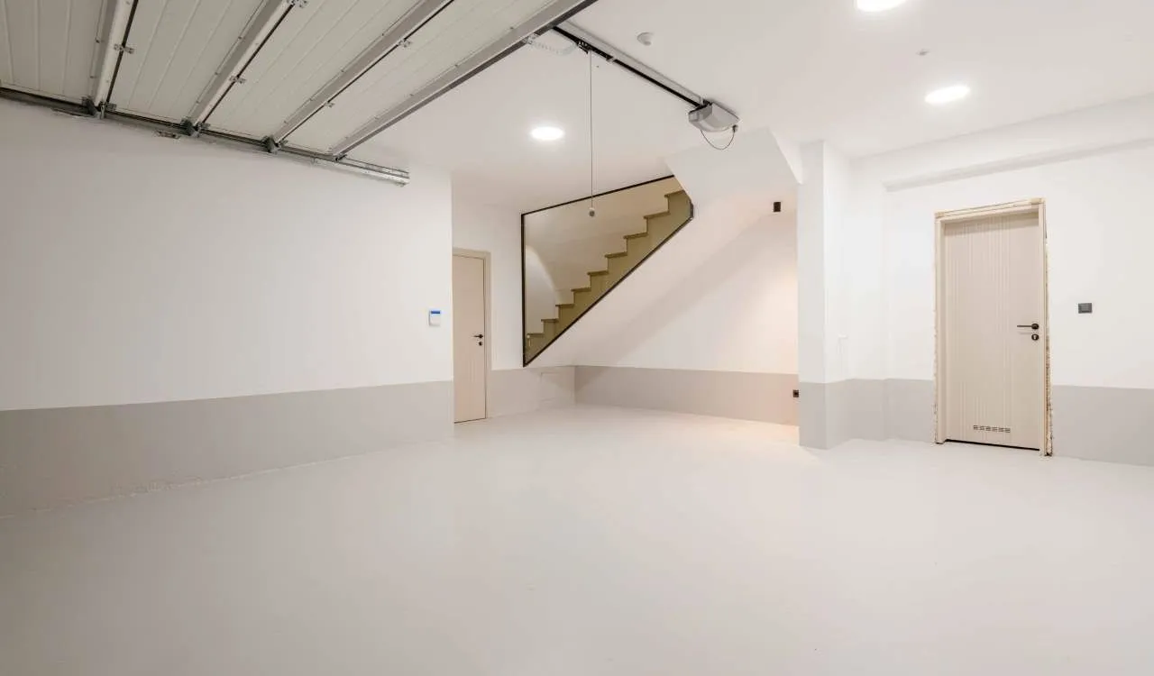 Sale, house, 240m², Kamenovo, Budva